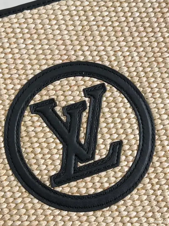 Frstbag ru ON VUITTON CHAIN POUCH LOUIS TOILETRY 0608